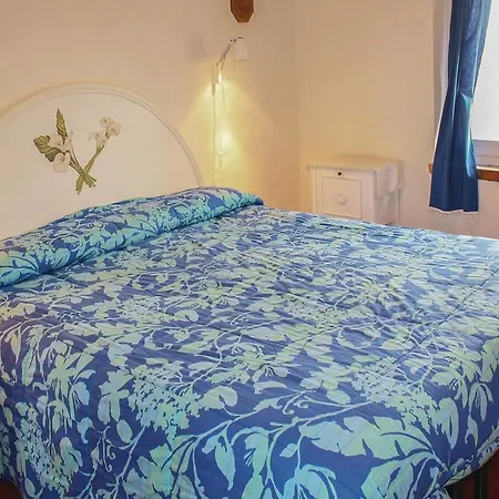 Three-bedroom Holiday In Urbino -pu- Maciolla